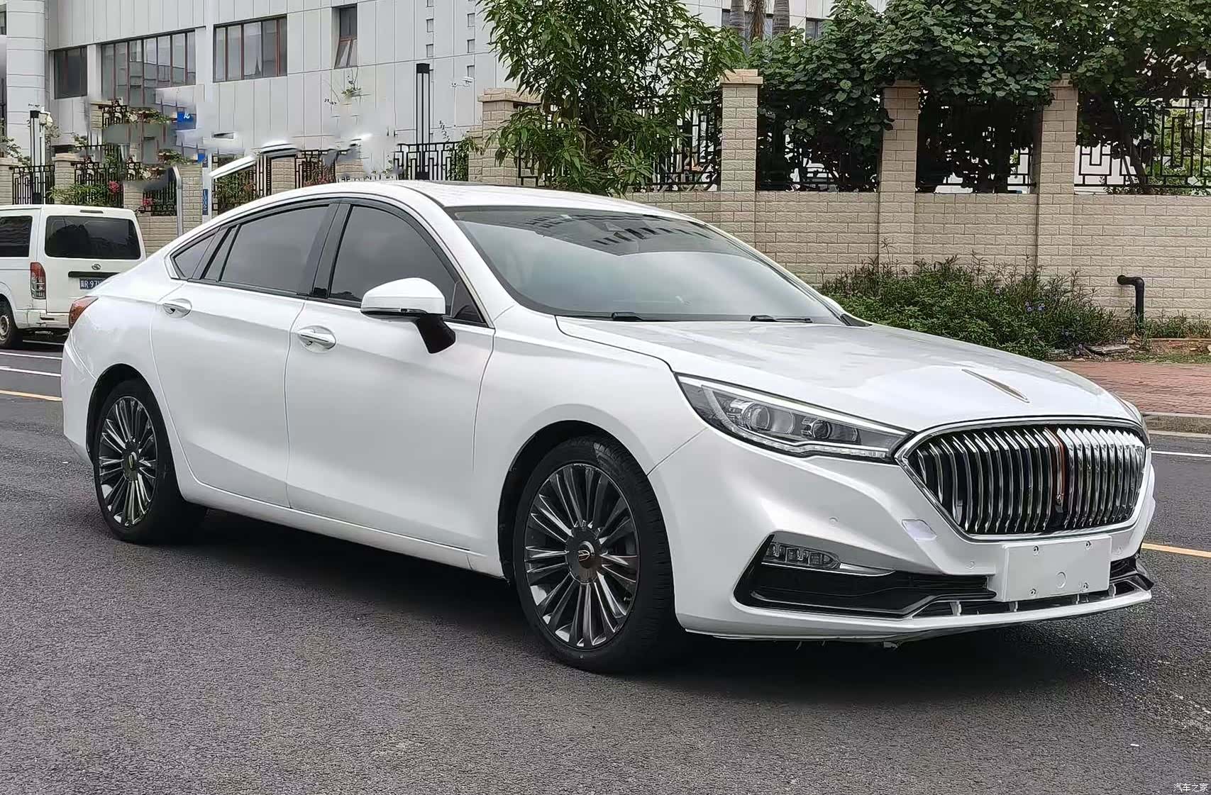 Hongqi H5, 2019 3