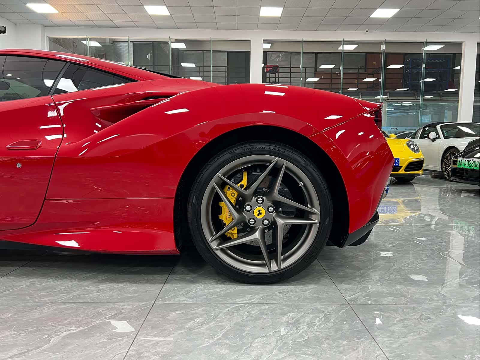 Ferrari F8, 2023 28