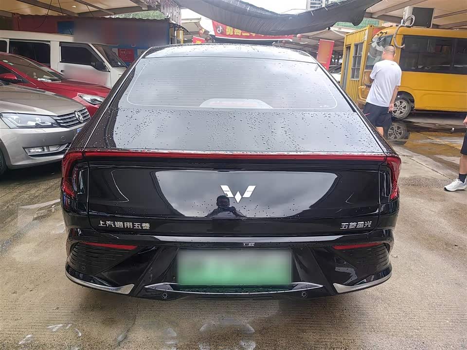 Wuling Wuling Starlight