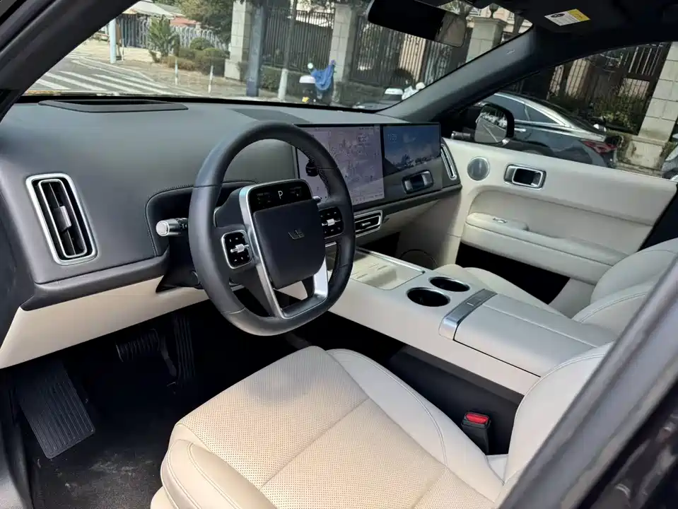 Li Auto Ideal L6