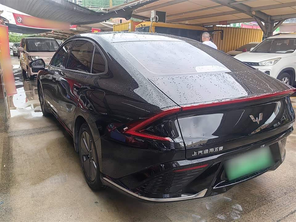 Wuling Wuling Starlight