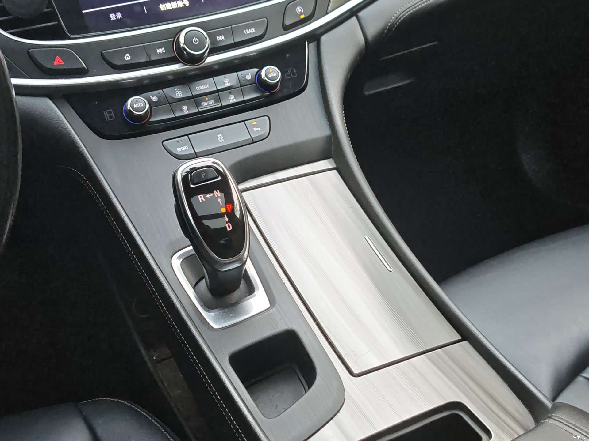 Buick LaCrosse, 2021 11