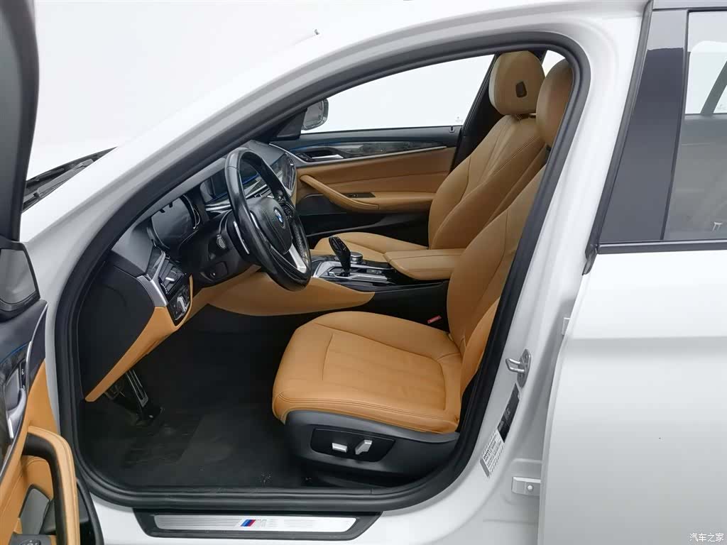 BMW 5 Series, 2018 10