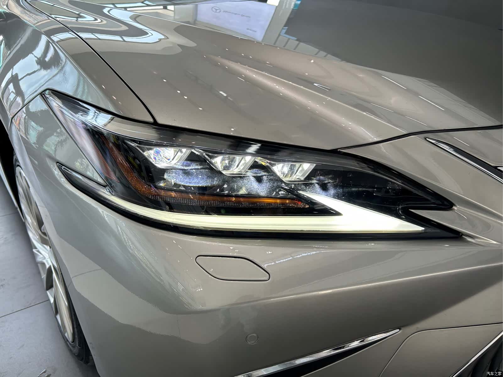 Lexus ES, 2021 22