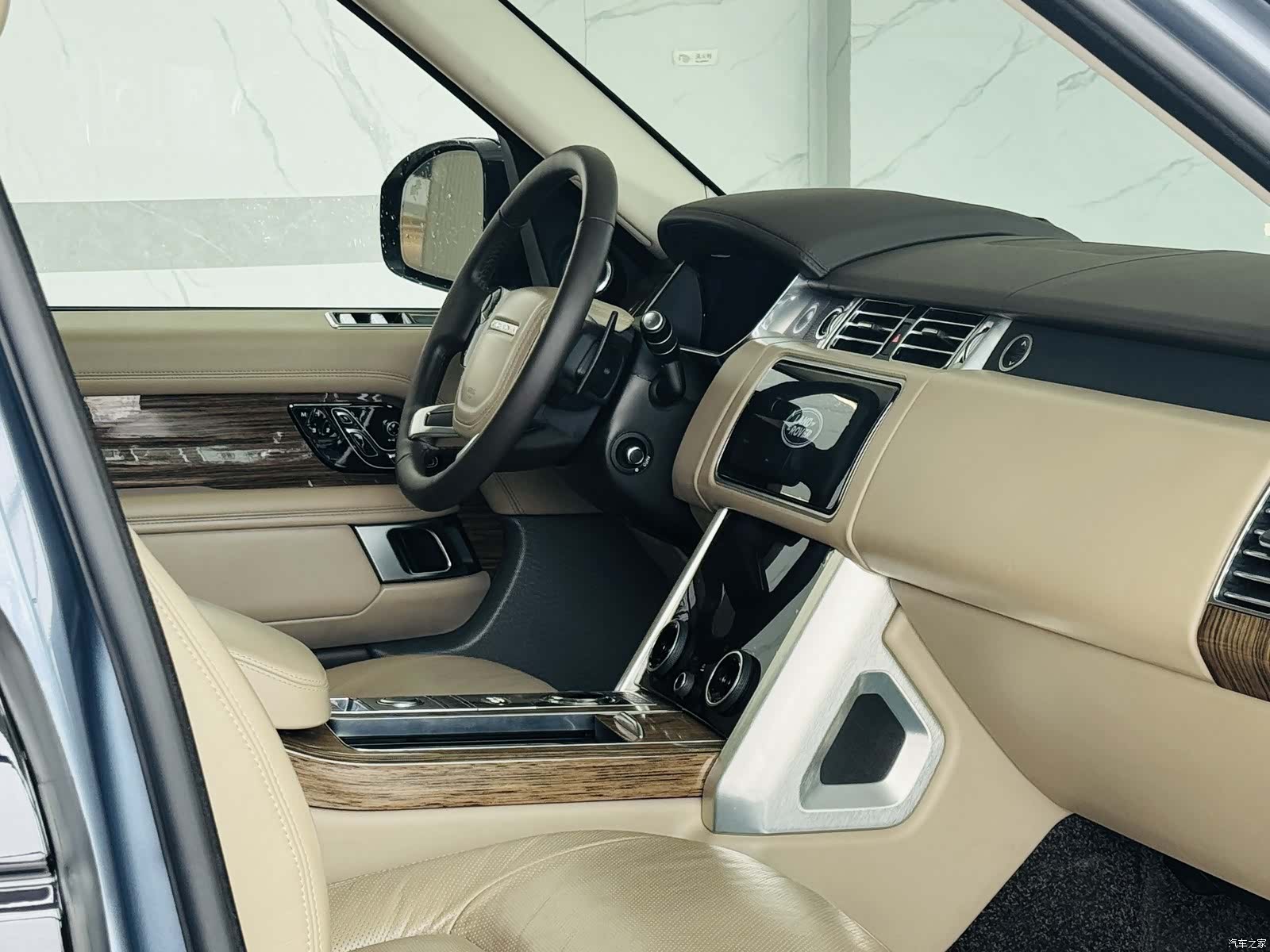 Land Rover Range Rover, 2019 12