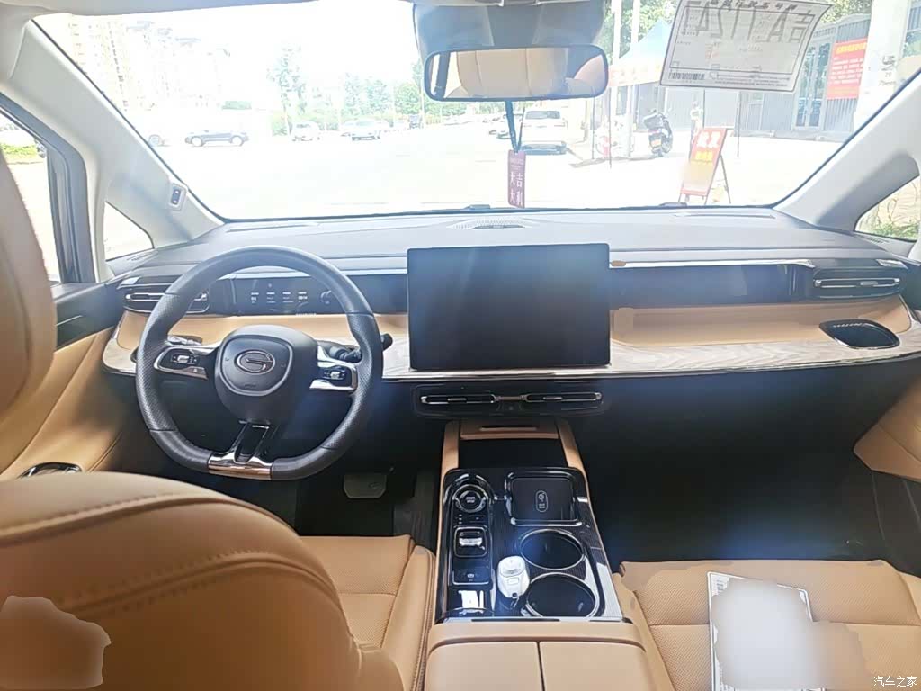 Trumpchi E8, 2024 10