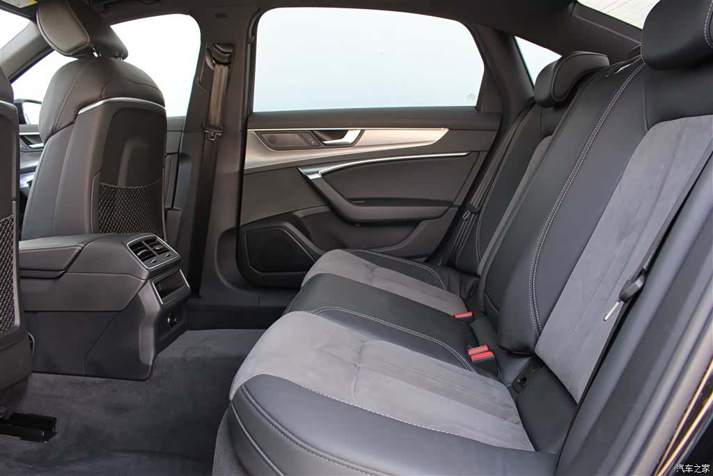 Audi A6L, 2020 8