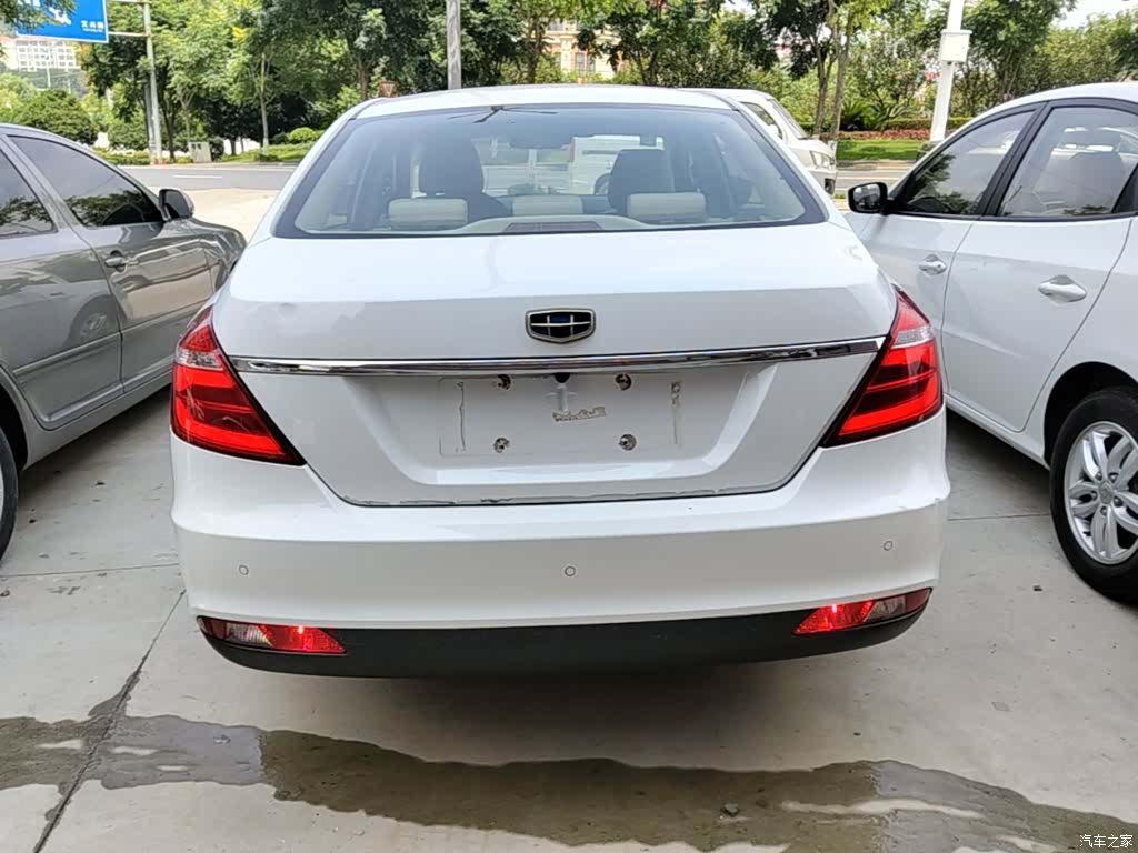 Geely Emgrand, 2018 6