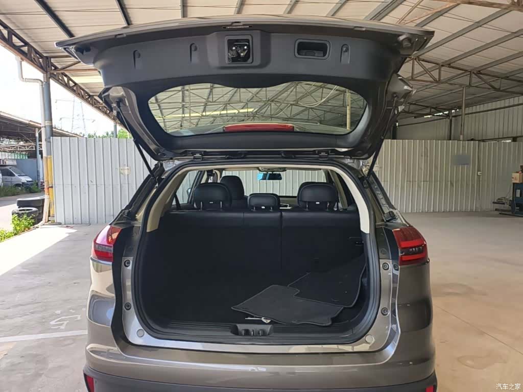 Geely Boyue, 2019 19