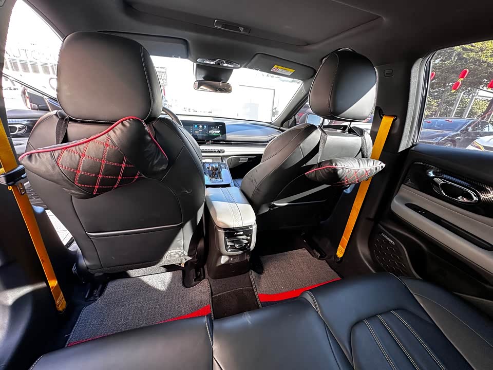 Trumpchi Shadow Leopard