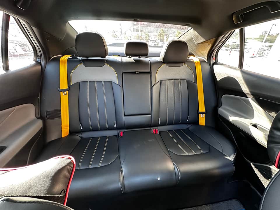 Trumpchi Shadow Leopard