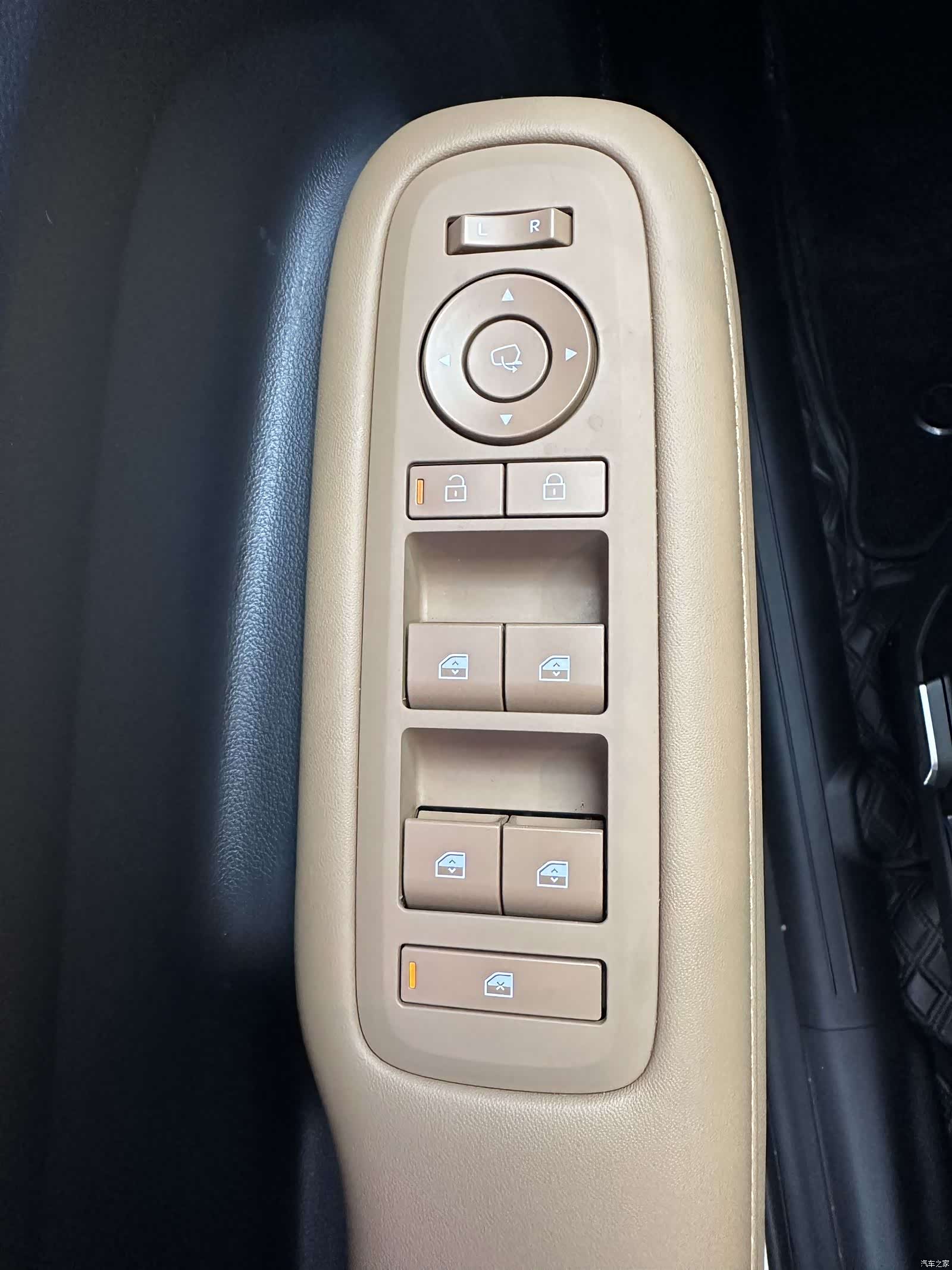 Hyundai Santa Fe, 2024 12