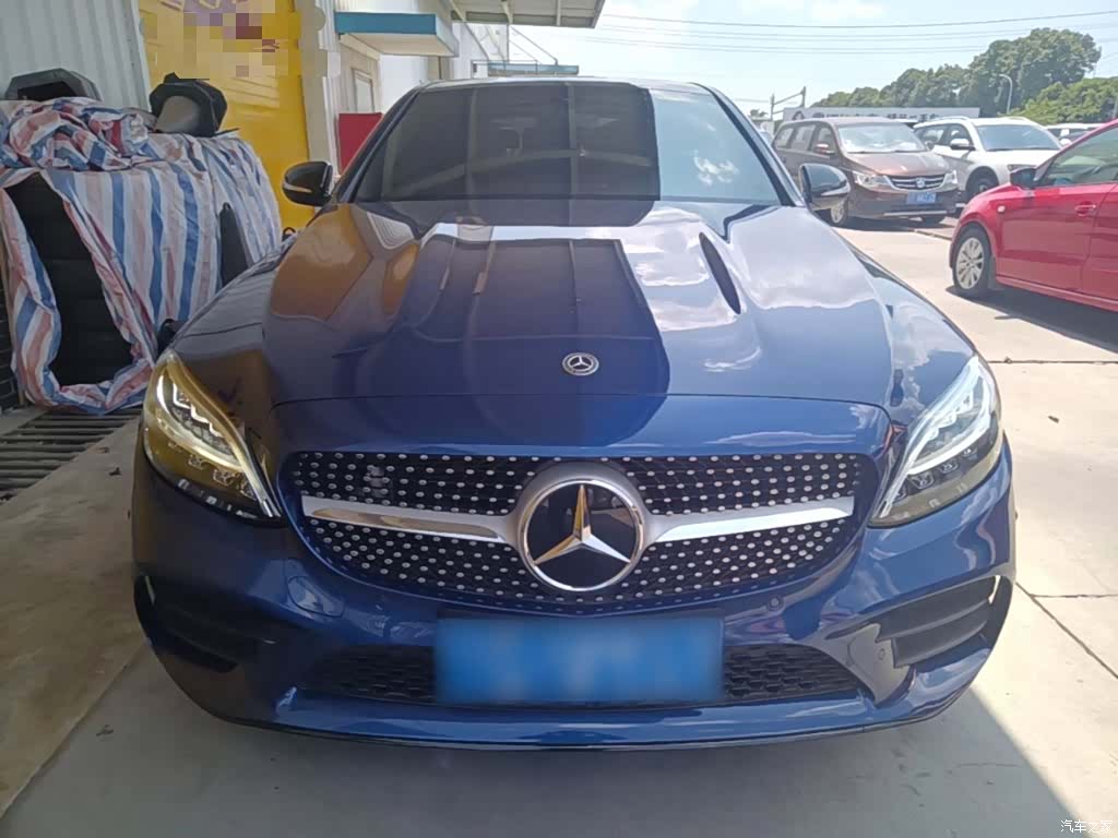 Mercedes-Benz C-Class, 2018 3