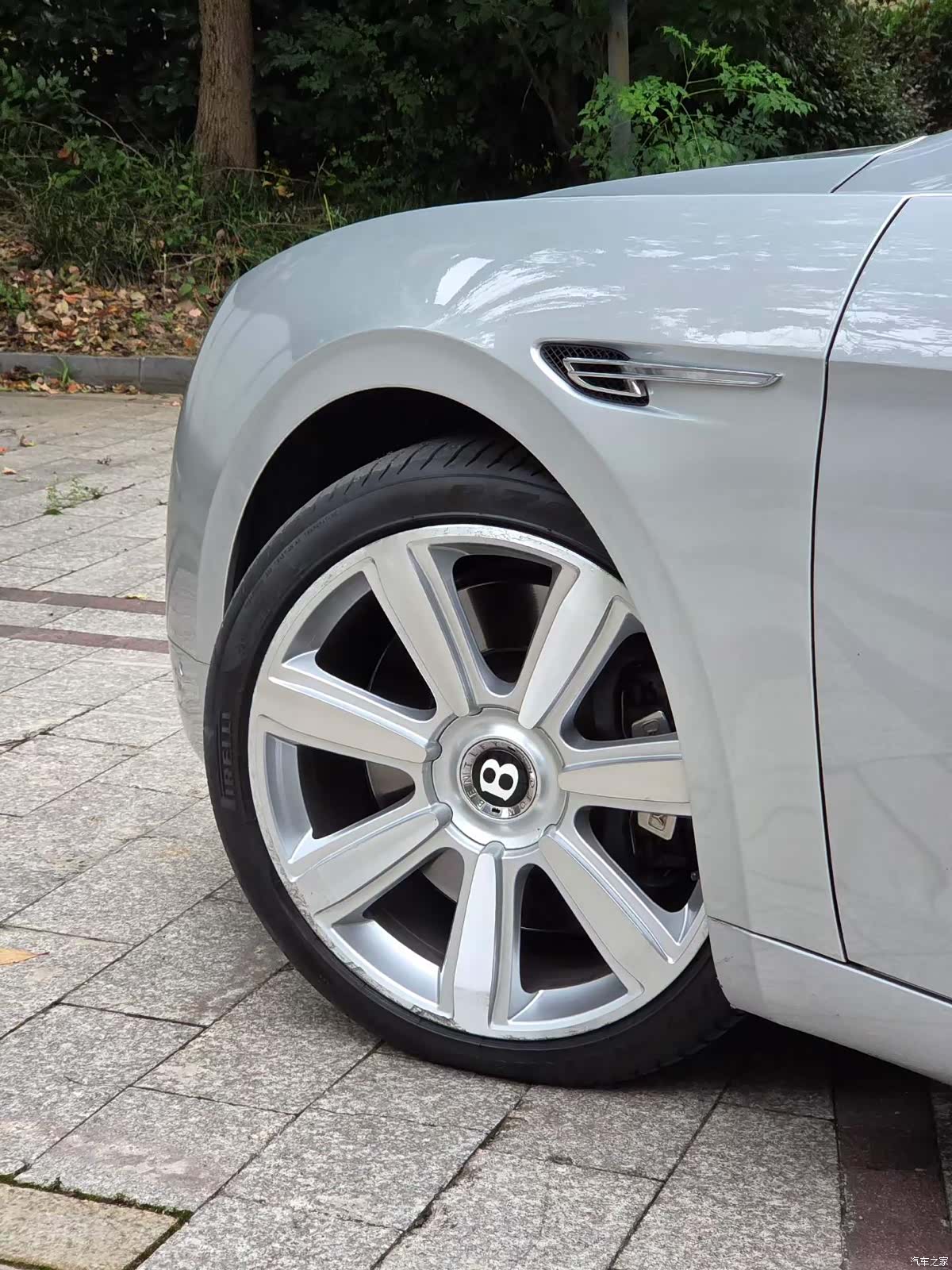 Bentley Flying Spur, 2016 4