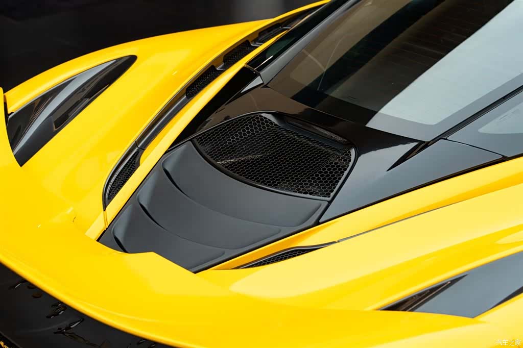 McLaren 720S, 2018 21