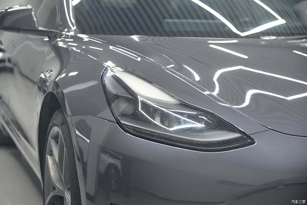 Tesla Model 3, 2021 4