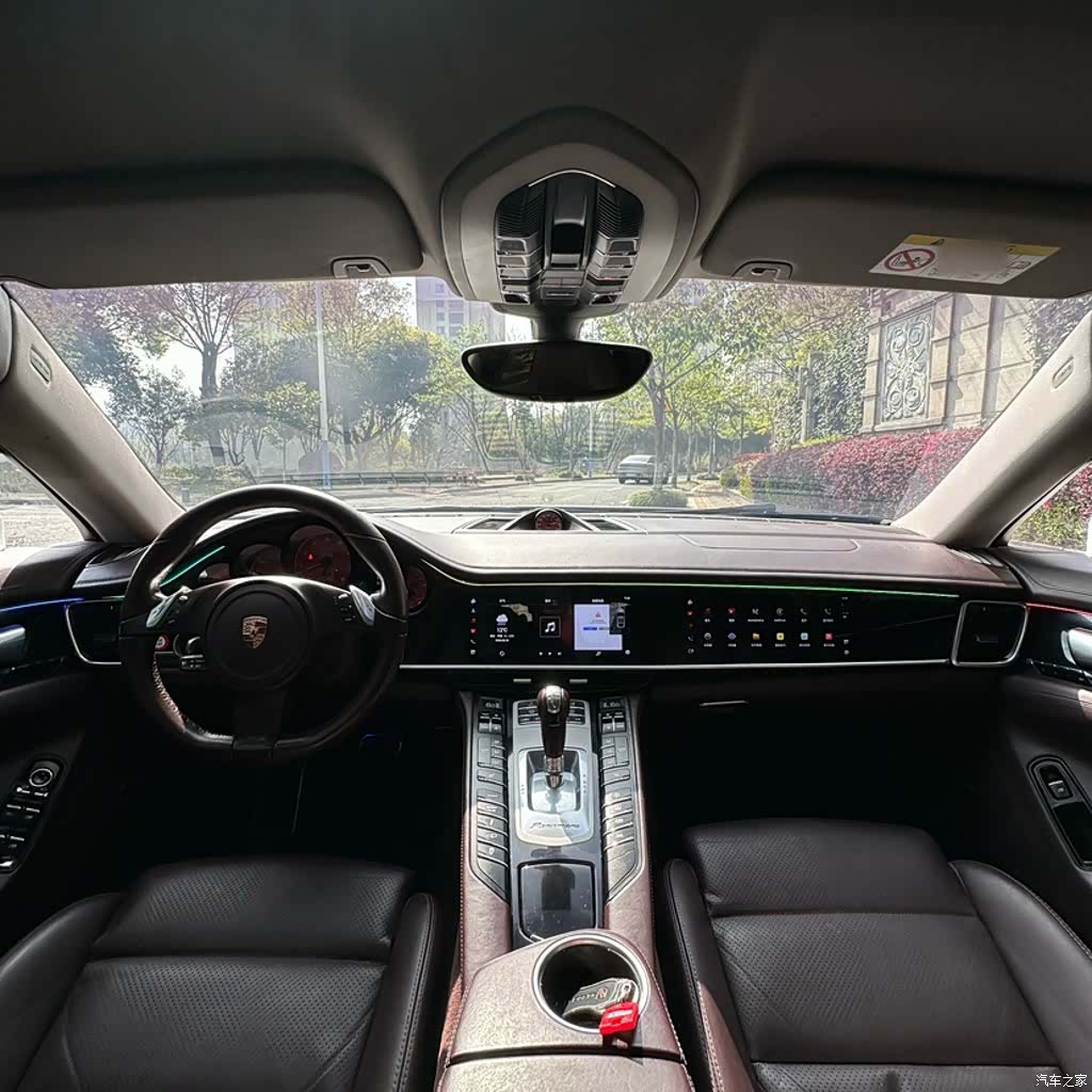 Porsche Panamera, 2015 все фото