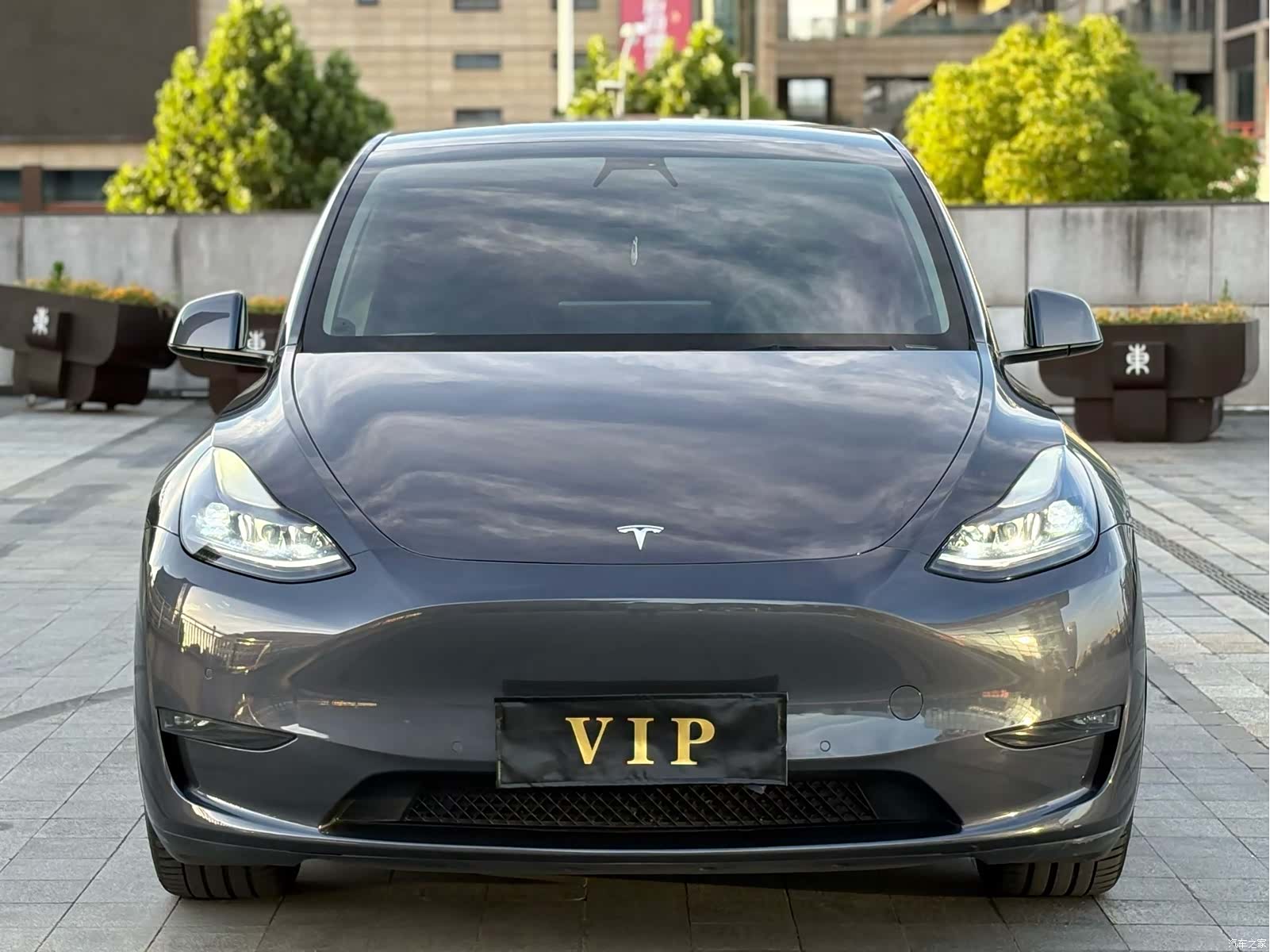 Tesla Model Y, 2021 2