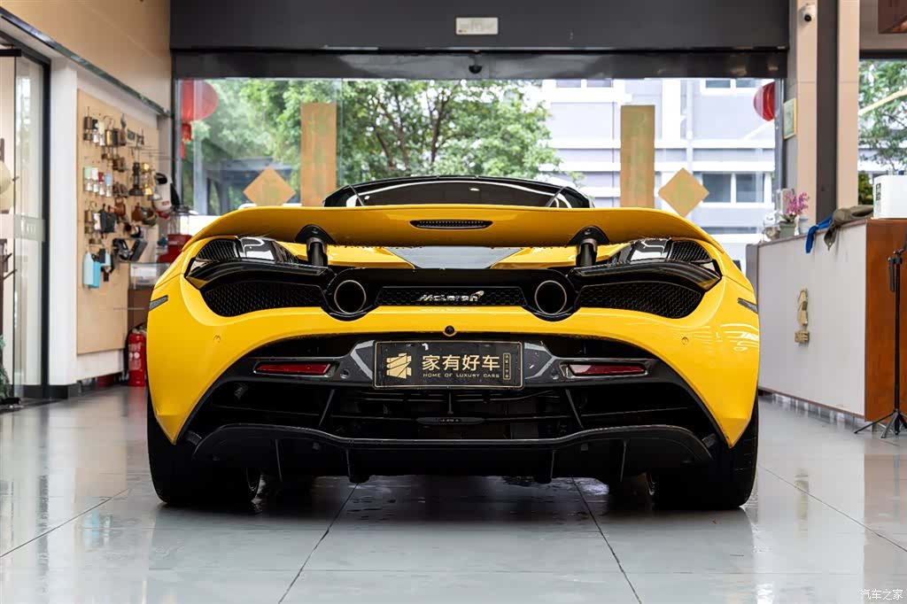 McLaren 720S, 2018 10