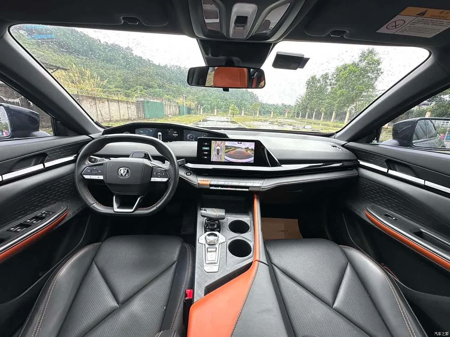Changan UNI-V, 2022 8