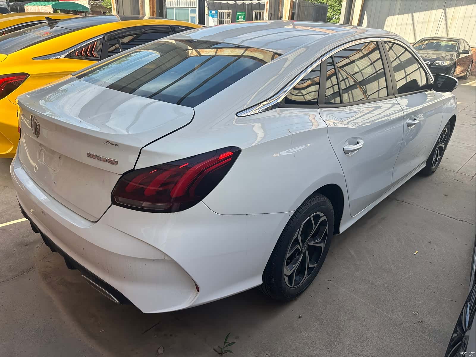 MG MG5, 2021 8