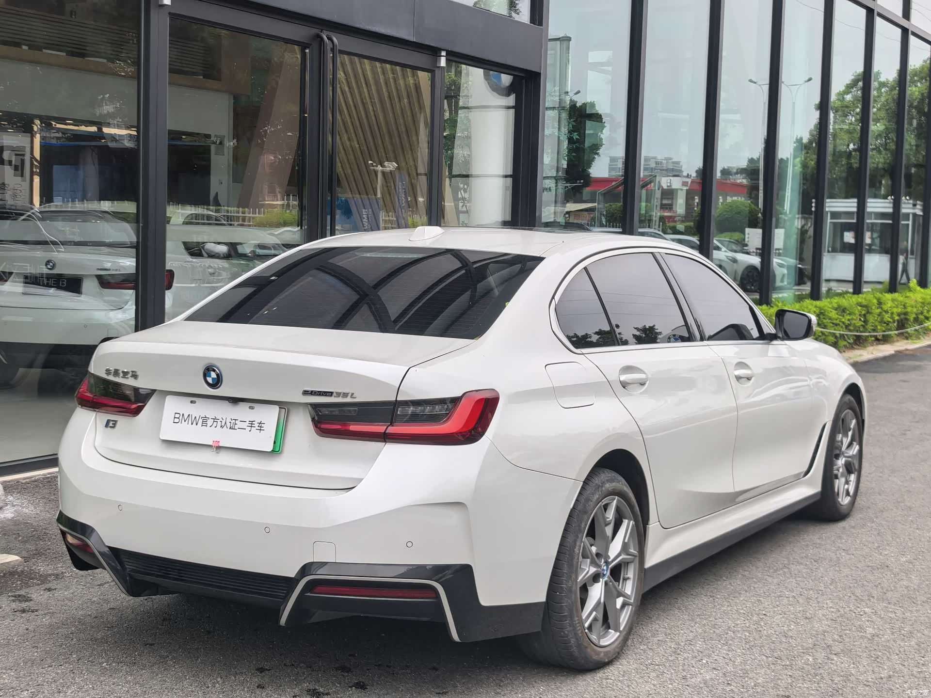 BMW i3, 2023 4