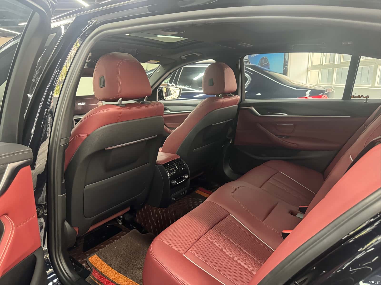 BMW 5 Series, 2022 6