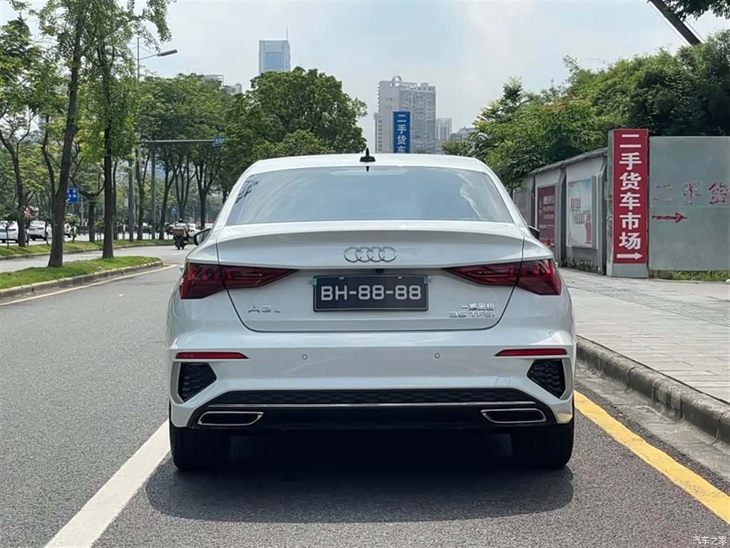 Audi A3, 2023 все фото