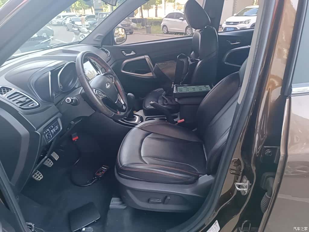 Chery 5, 2016 15