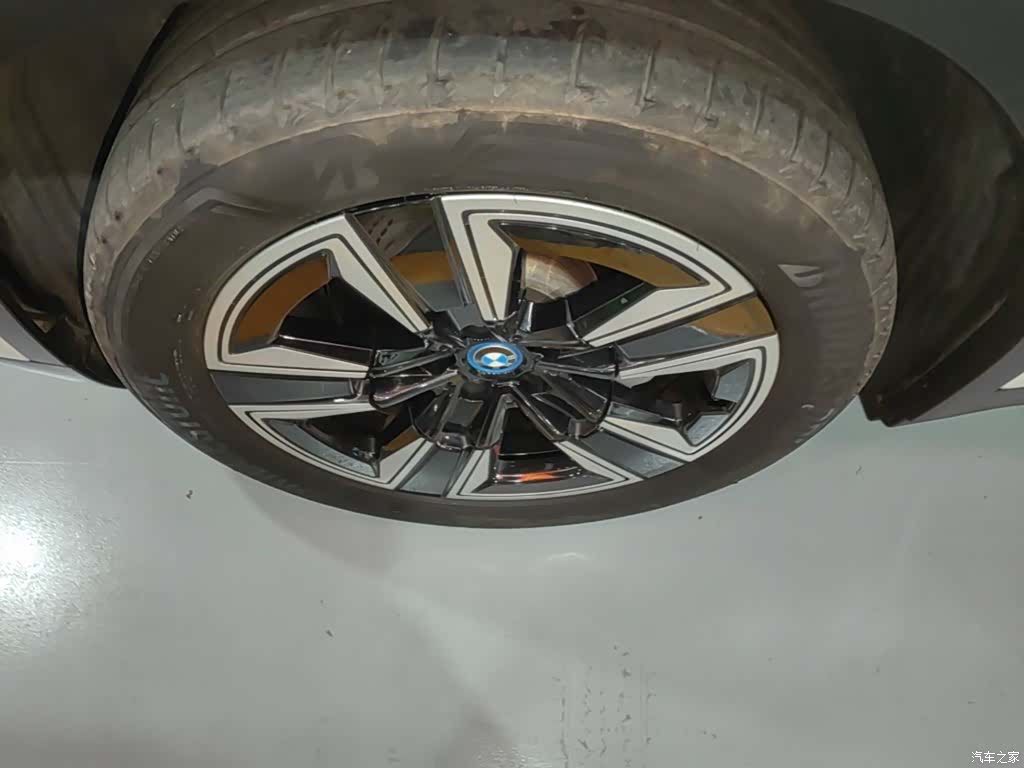 BMW iX3, 2021 23