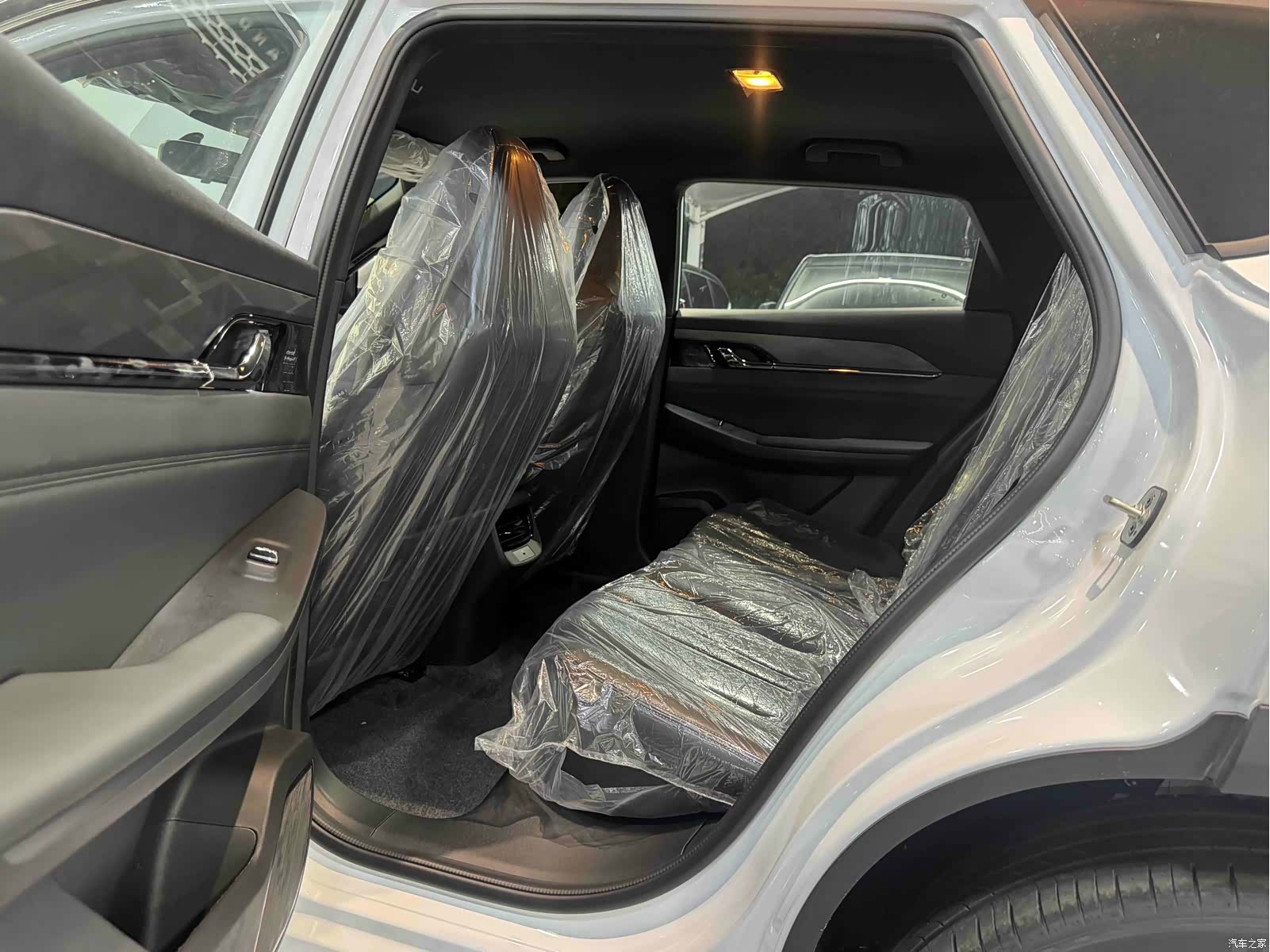 DongFeng L7, 2026 10