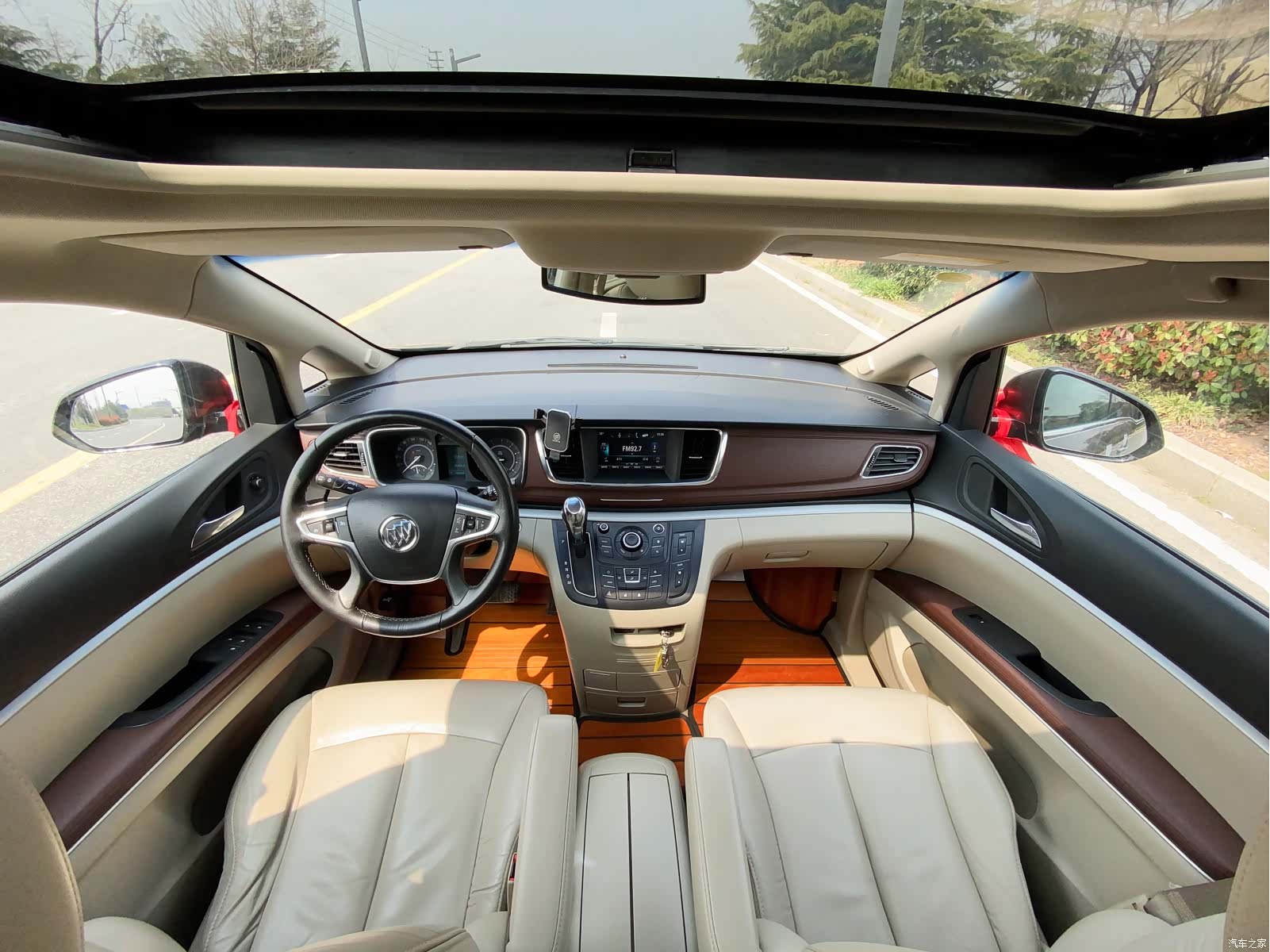 Buick GL8, 2019 21