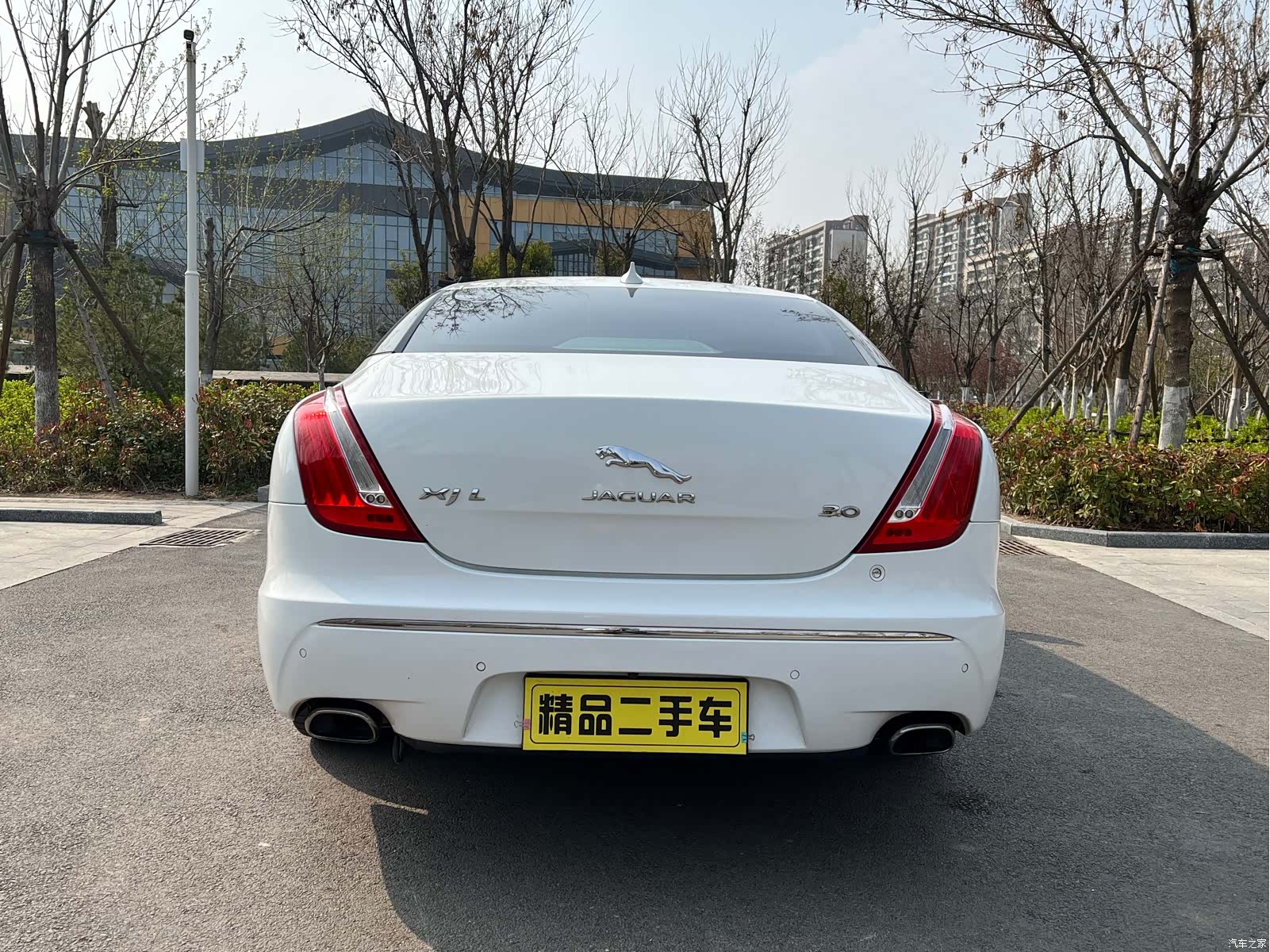 Jaguar XJ, 2014 12