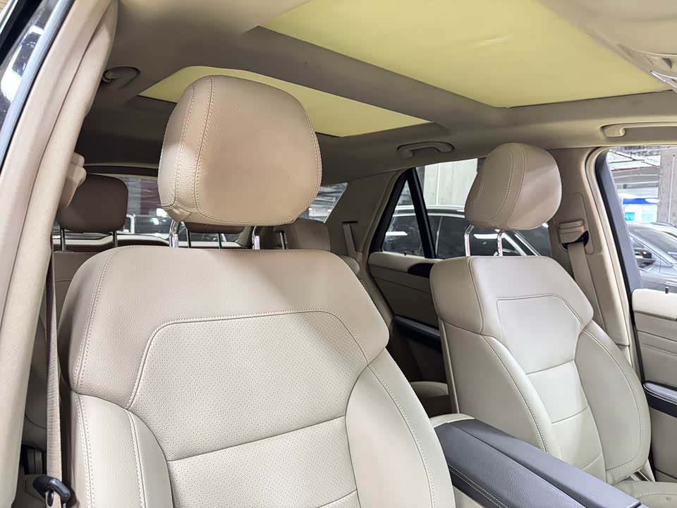 Mercedes-Benz M class