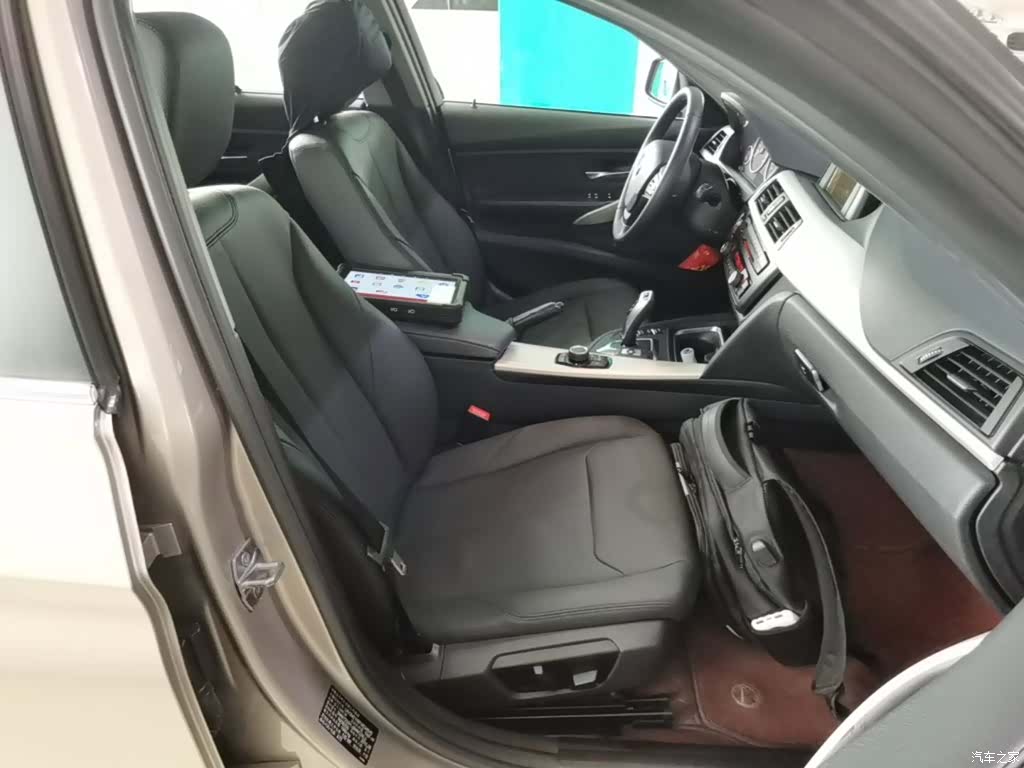 BMW 3 Series, 2015 25
