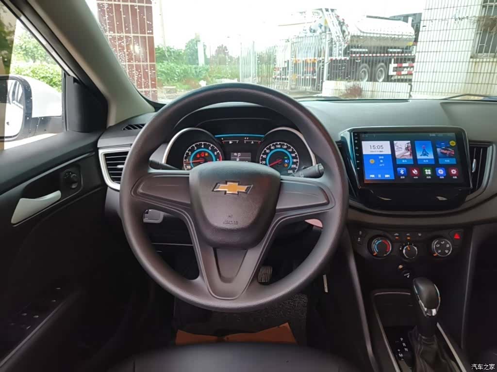 Chevrolet 320, 2018 11