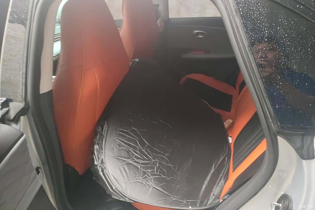 YiPaiKeJi 01, 2025 11