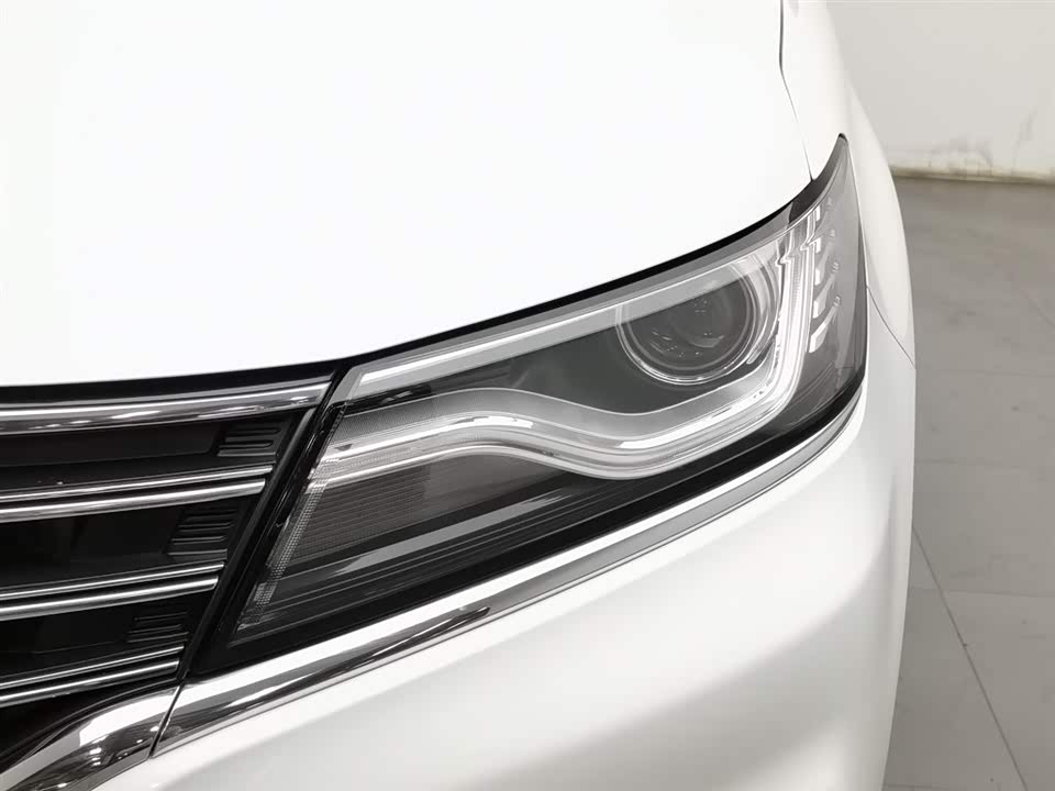Roewe RX5 Roewe RX5
