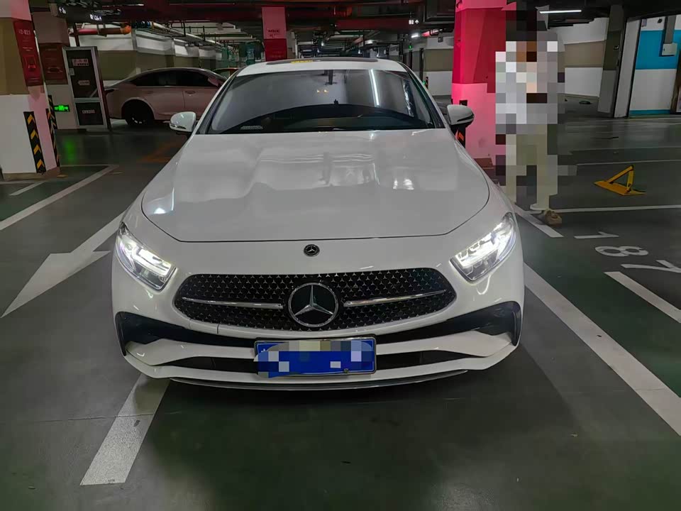 Mercedes-Benz CLS