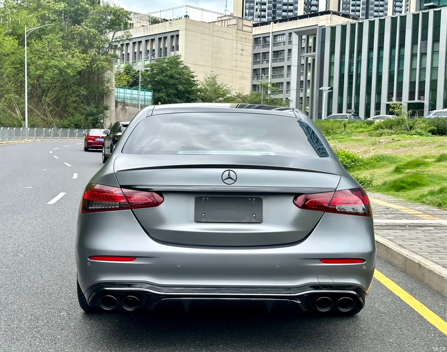 Mercedes-Benz E-Class, 2022 21