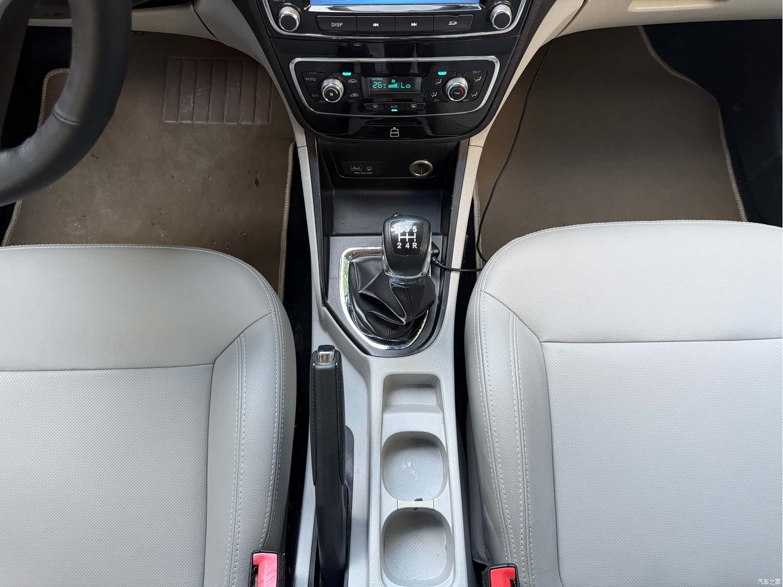 JAC IV, 2015 13