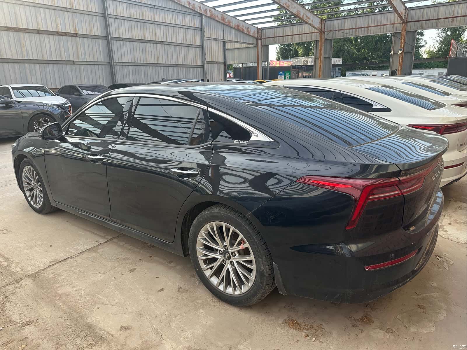 Bestune B70, 2021 10