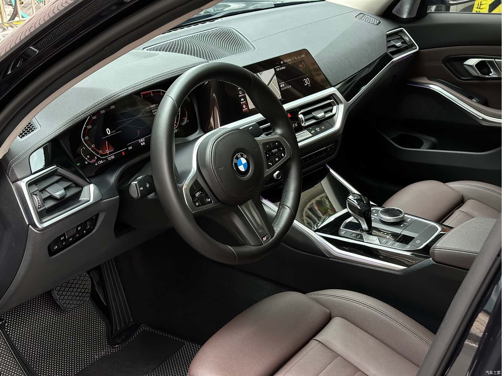 BMW 3 Series, 2020 все фото