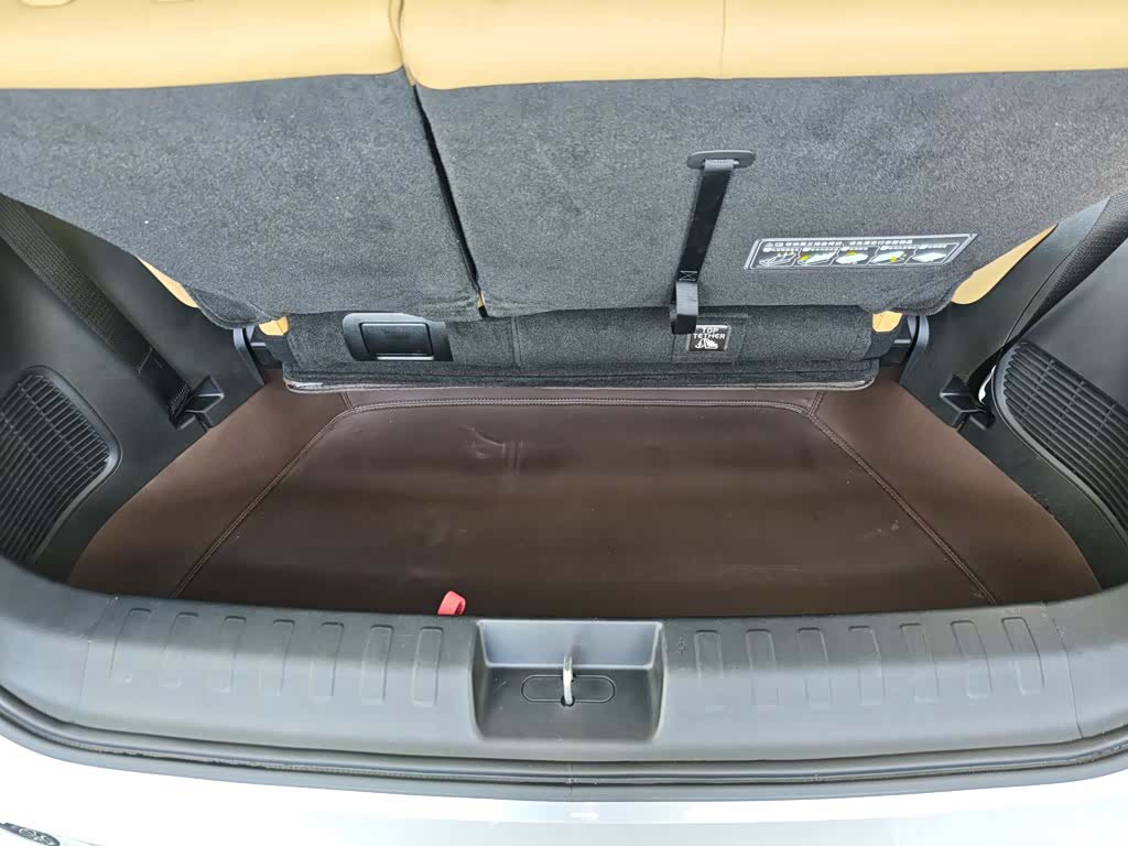 Trumpchi E8, 2024 7