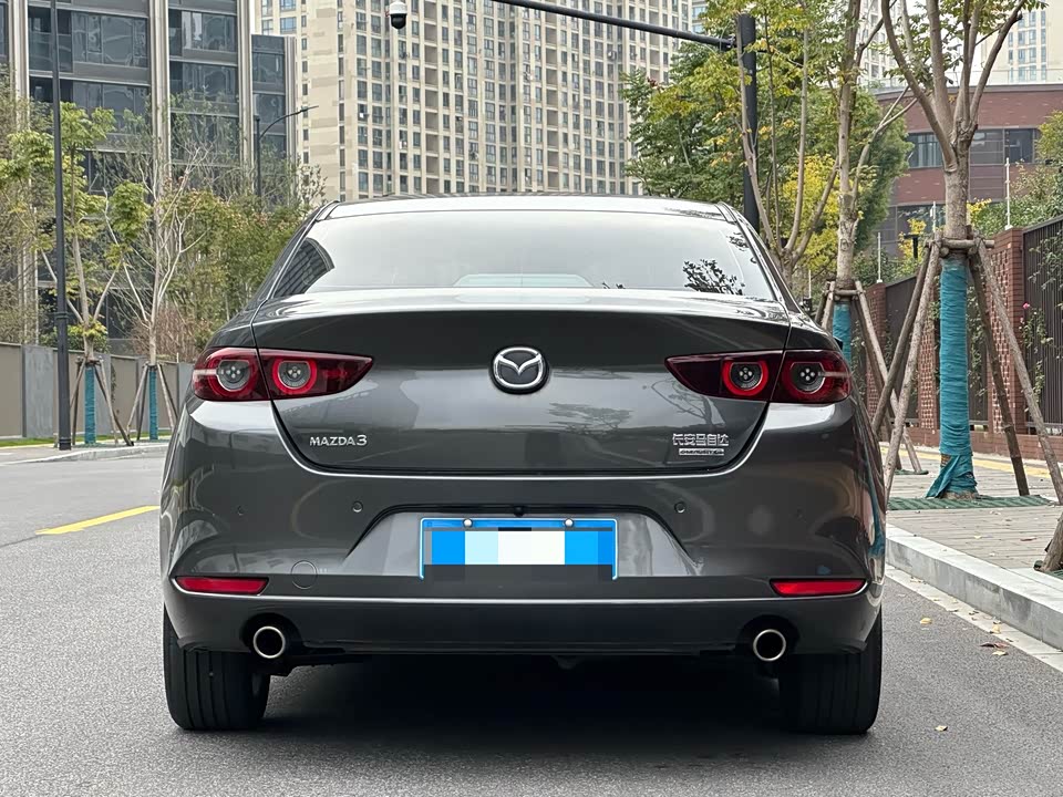 Mazda 3 Angkesaila