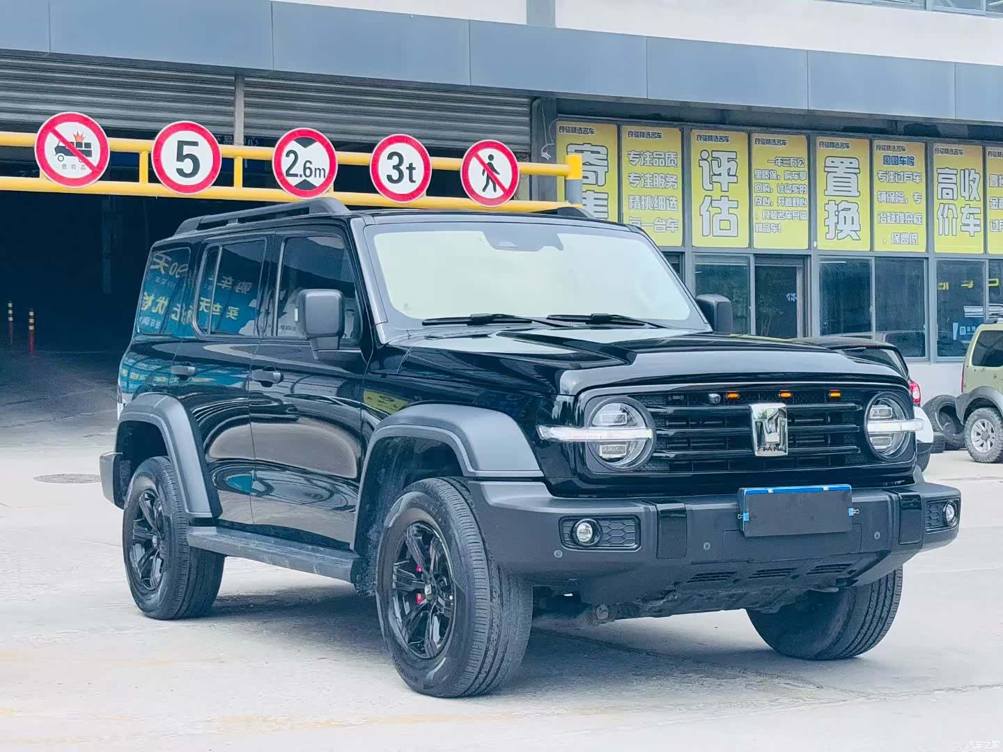 Tank 300, 2021 1