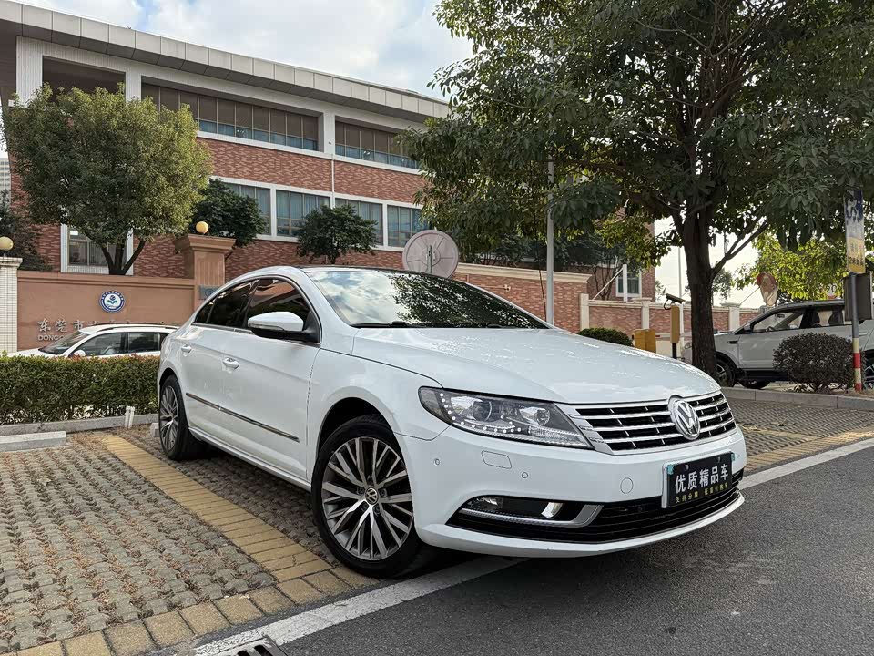 Volkswagen CC