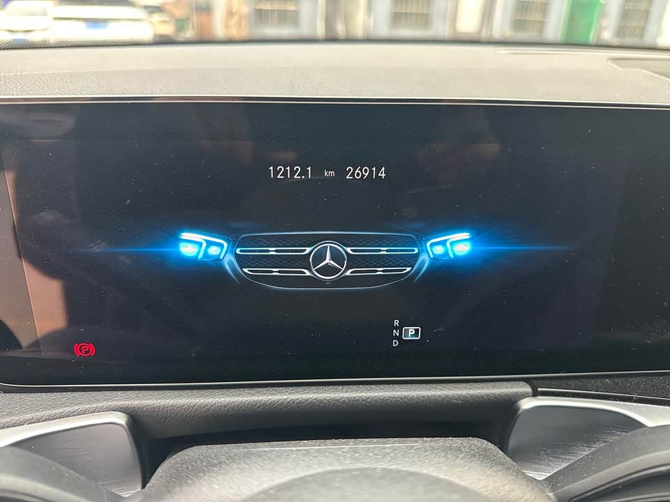 Mercedes-Benz GLB