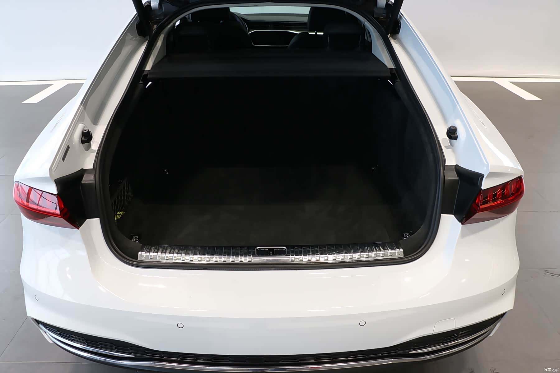 Audi A7, 2024 7
