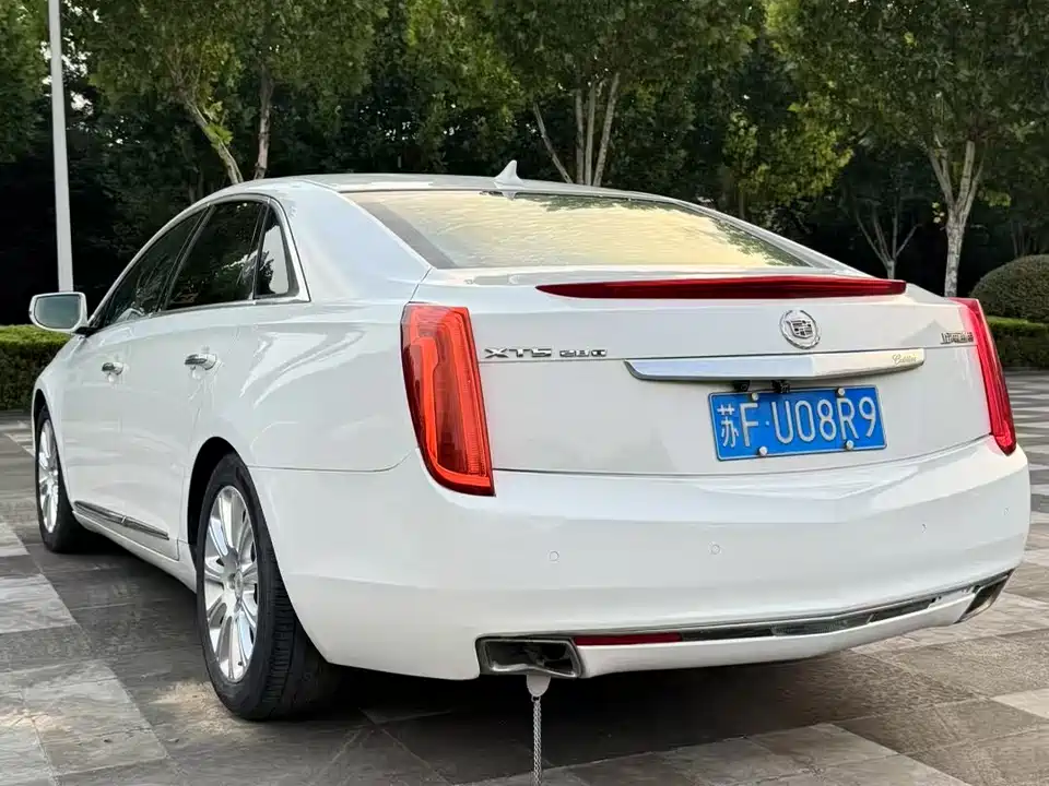 Cadillac XTS